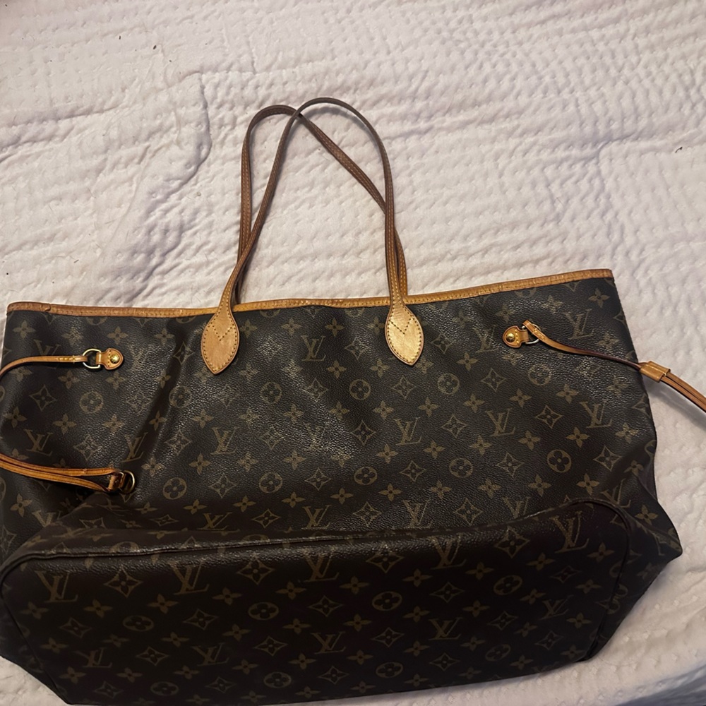 Louis Vuitton Monogram Canvas Tote in Brown with Tan Trim